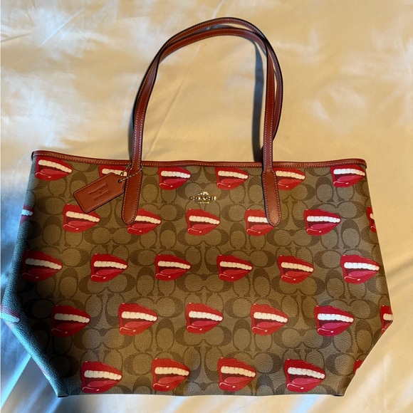 Coach Monogram Coach x Tom Wesselmann City Tote in Signature Canvas - Picture 1 of 7